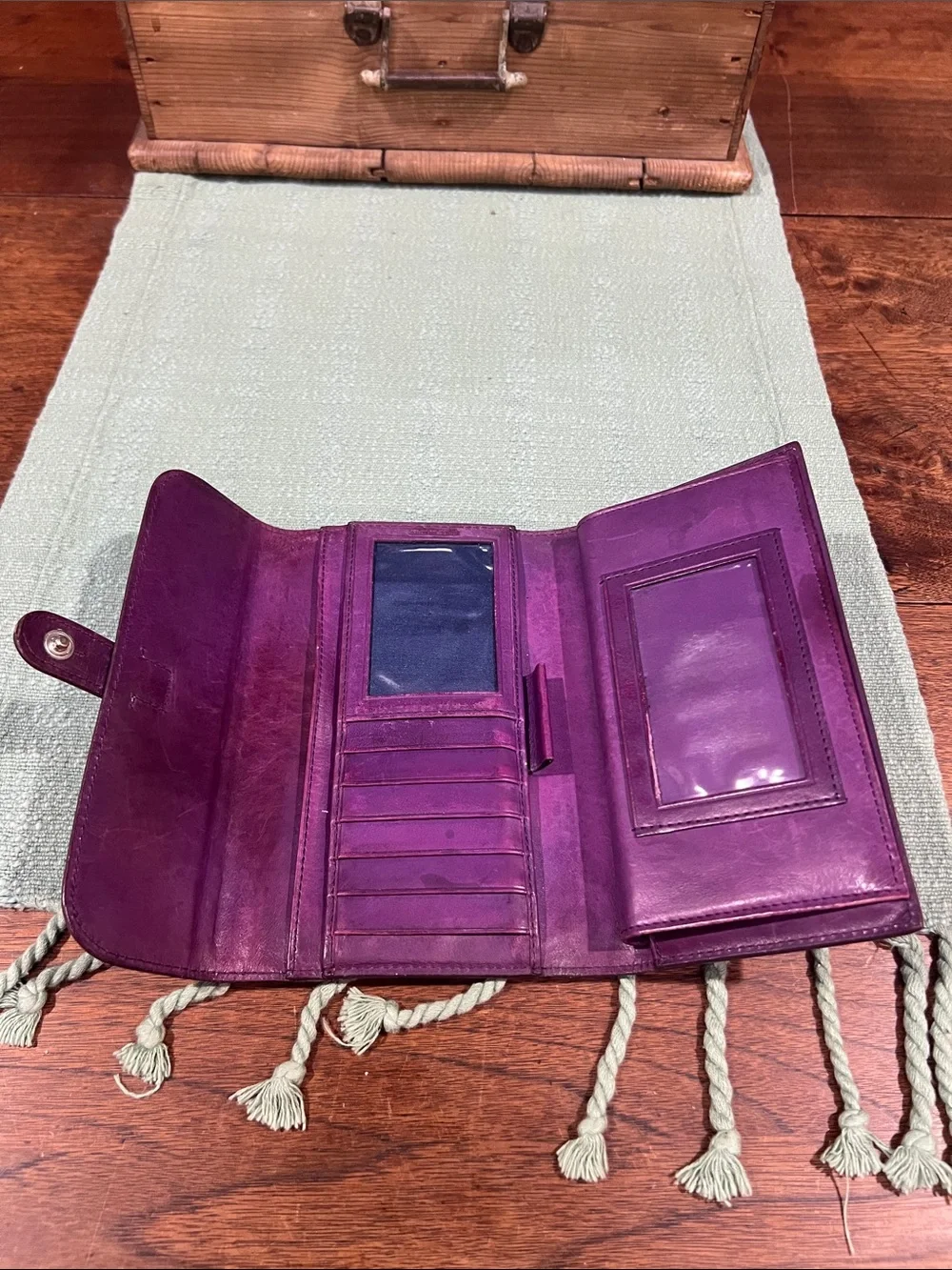 Dooney & Bourke Alto Leather Wallet